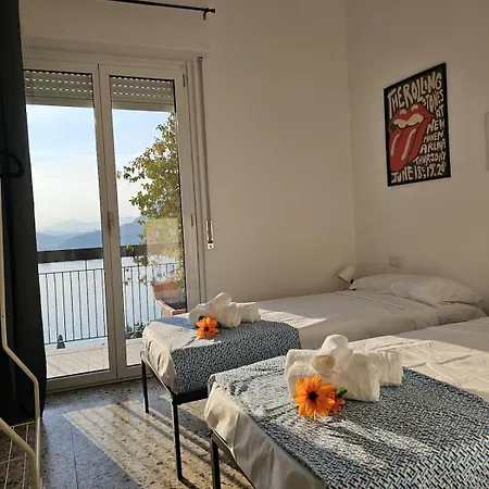 Casa vacanze Bella Vista Da Mario, Como, Front *